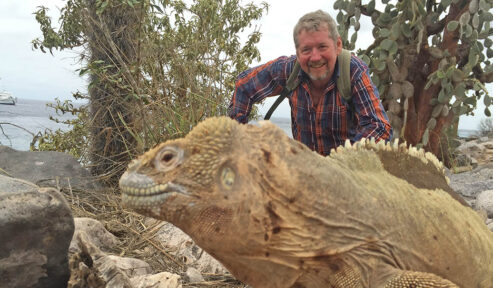 Trods det at mennesket gennem snart 500 år har påvirket naturen på Galapagos, er dyrene endnu ikke blevet bange for os.